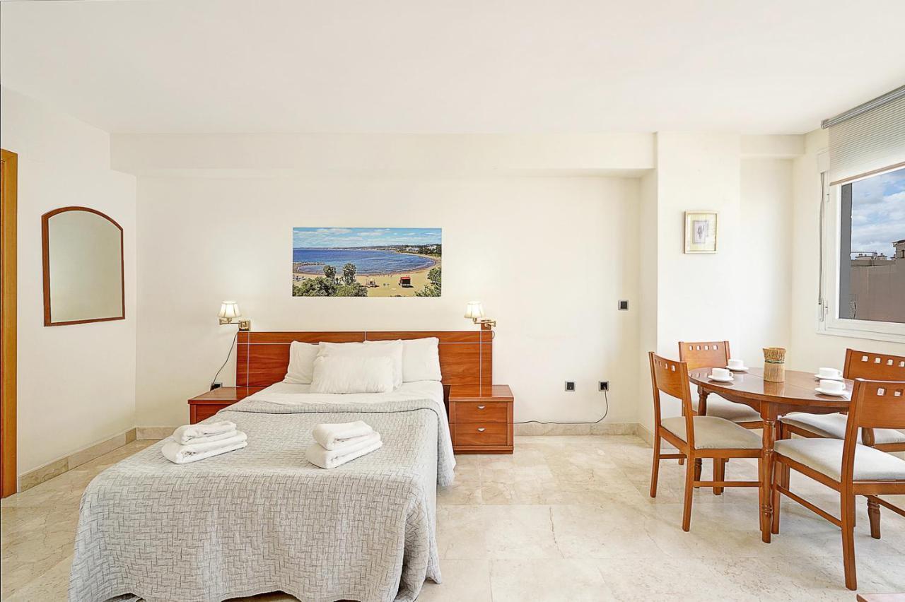 Apartamento En 1ª Linea De Playa, Estepona Centro エクステリア 写真